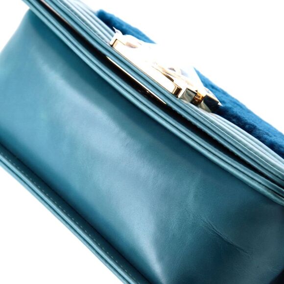Chanel Boy Flap Bag Shearling with Leather Small Blue - Picture 7 of 9